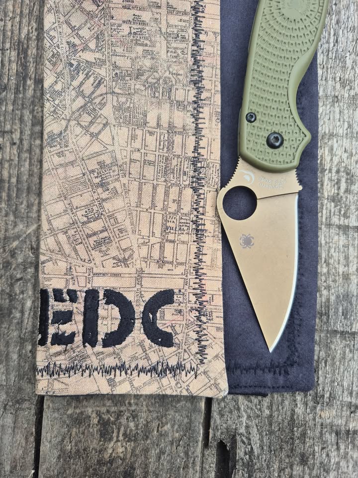 EDC хустка