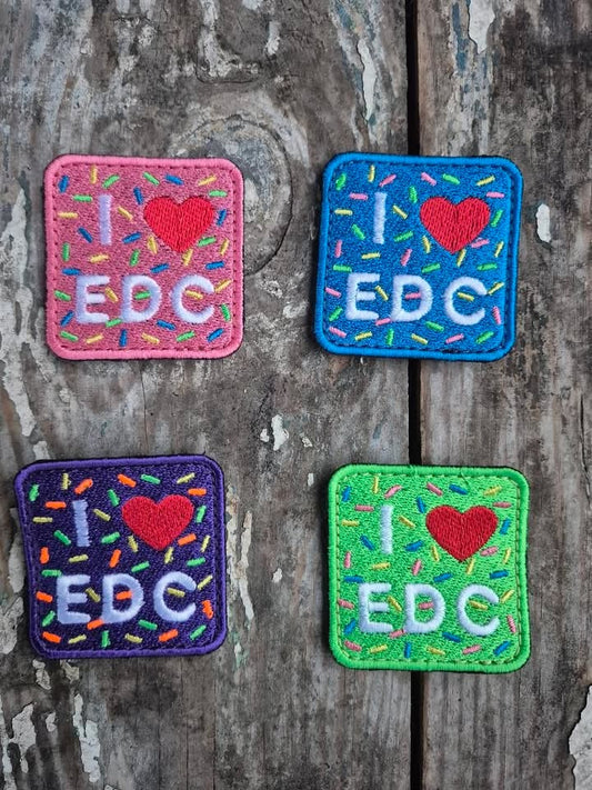 Нашивка "I love edc десерт "