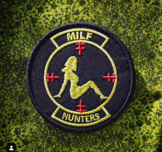Нашивка "Milf hunters"