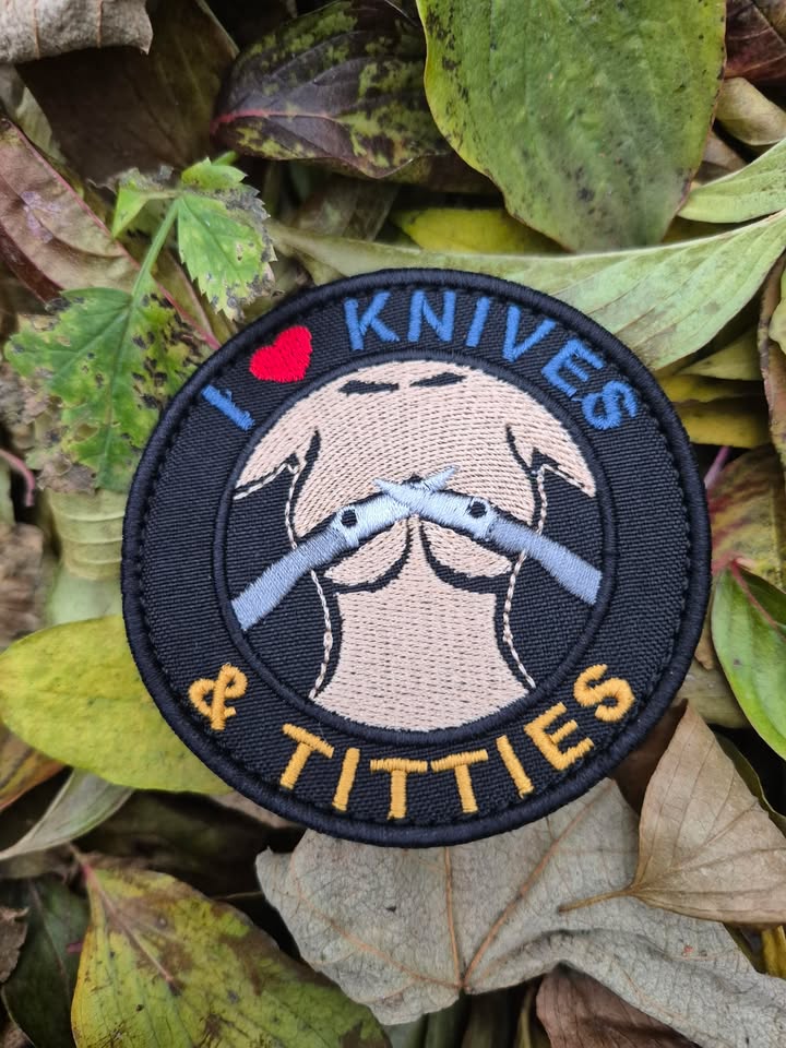 Нашивка "I LOVE KNIVES"