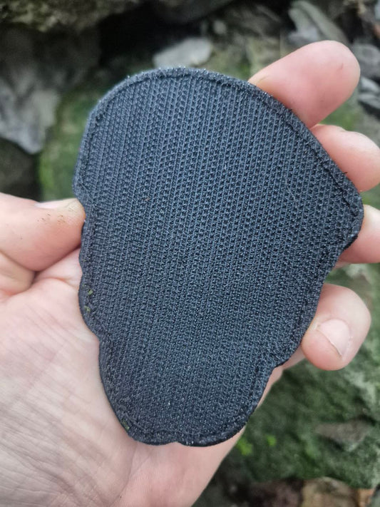 Череп вишивка